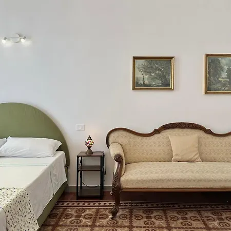 Apartament La Casa Dei Nonni A Forcella - Neapol
